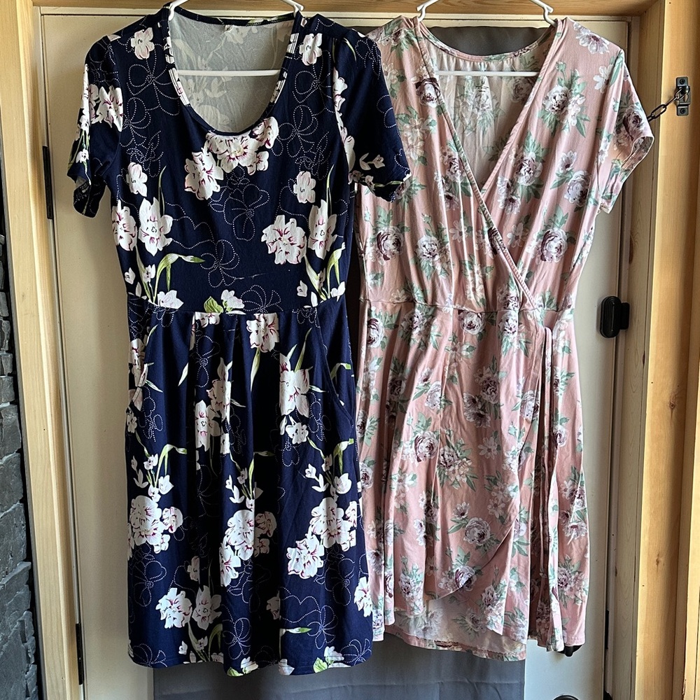Floral Print Dresses in Navy and Pink